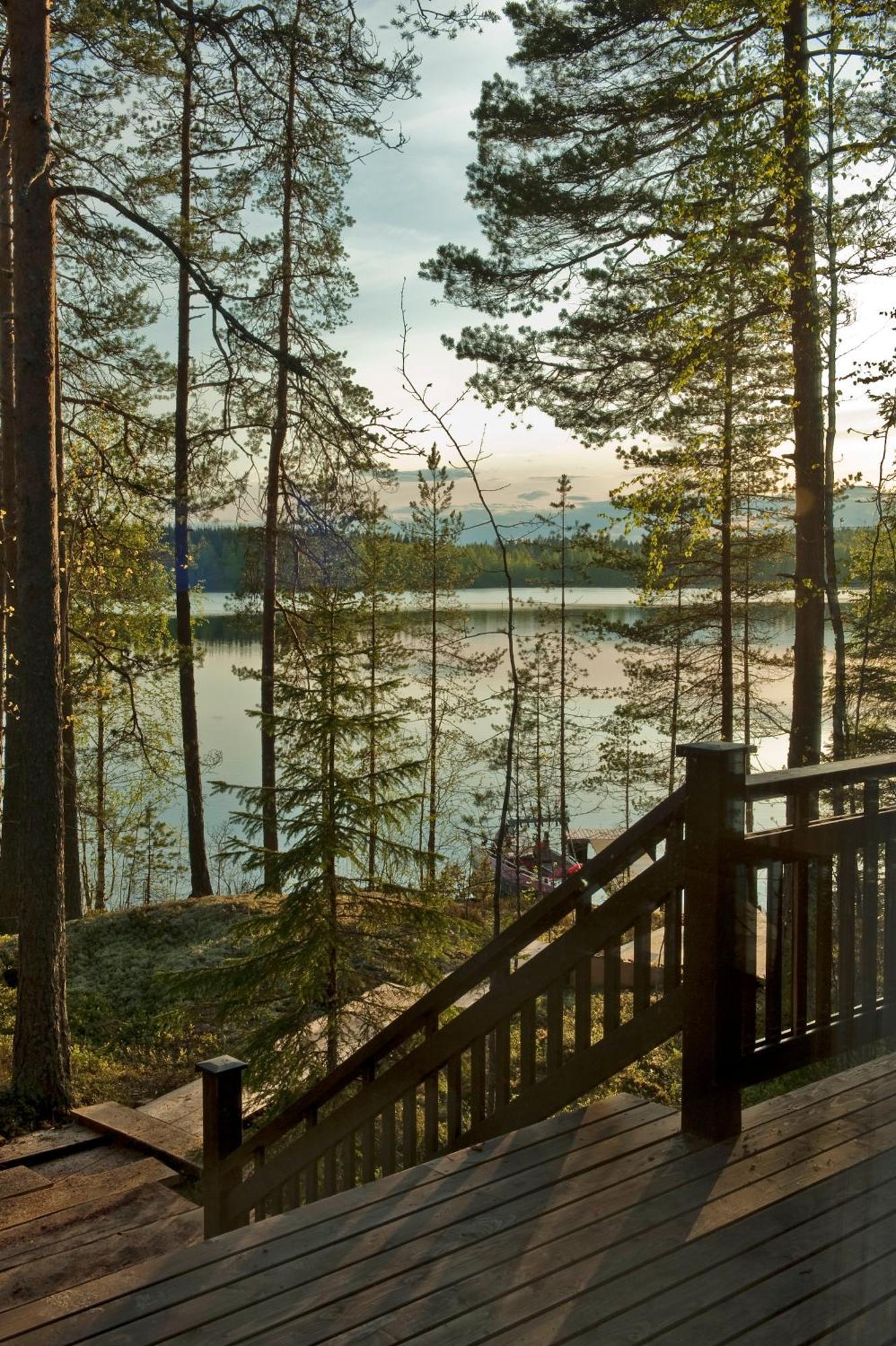 Hyvoelaen Moekit Villa Ahtari Bagian luar foto